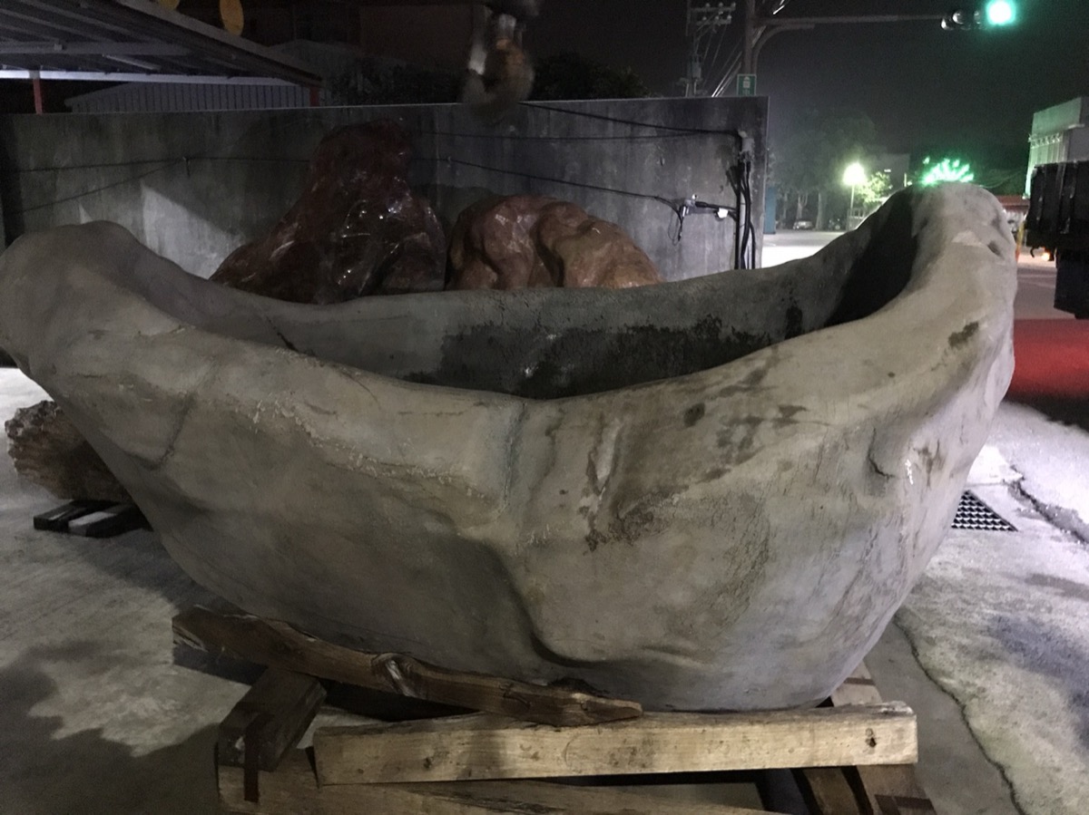 巴東大石臼 4,200kg