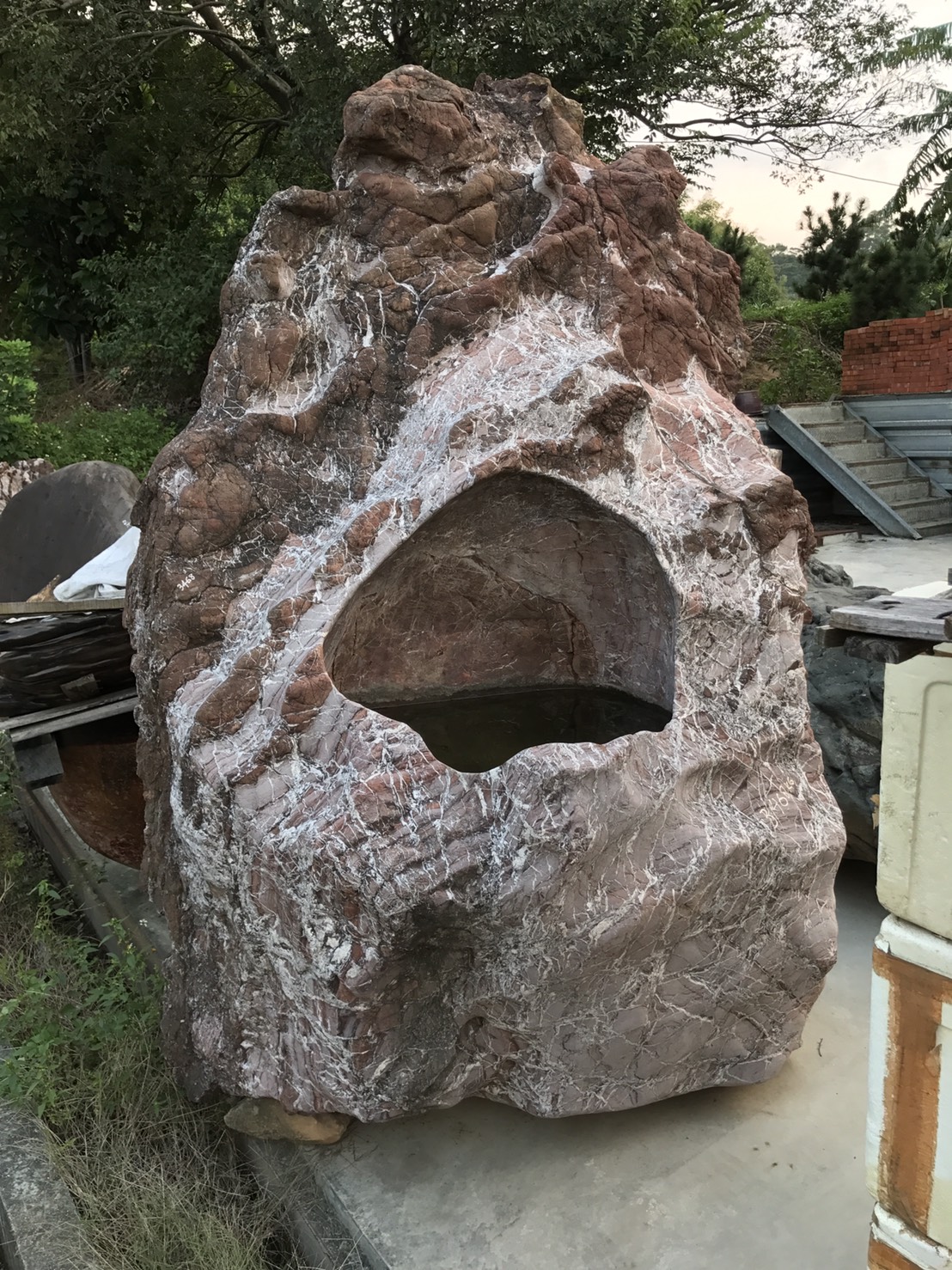 年糕玉石缽 3,468kg